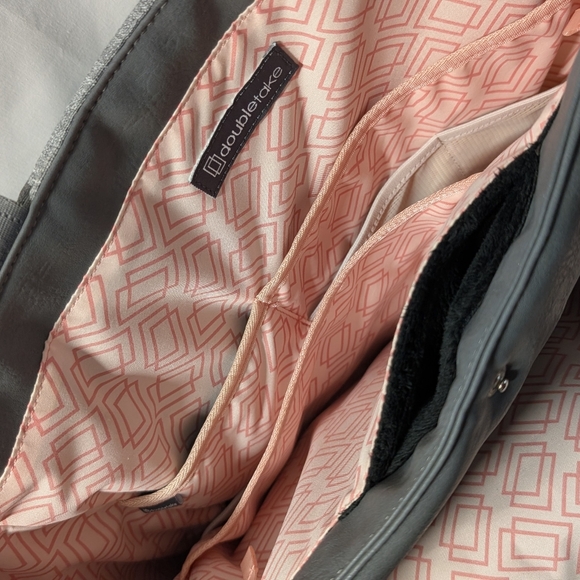 Doubletake Paris Tennis Tote - Picture 4 of 16